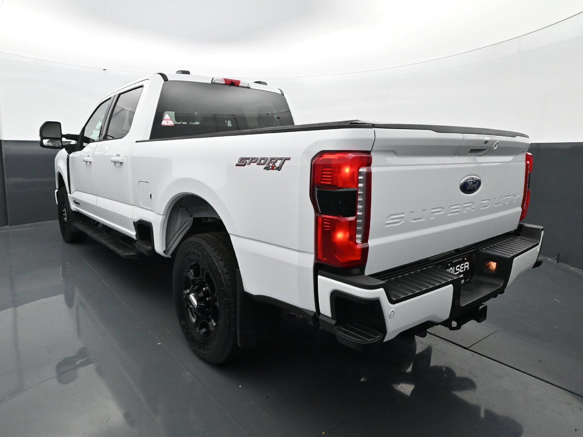Used 2024 Ford F250 XLT w/ XLT Premium Package AWD/4WD image 5