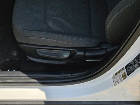 Used 2025 Kia K4 FWD image 21