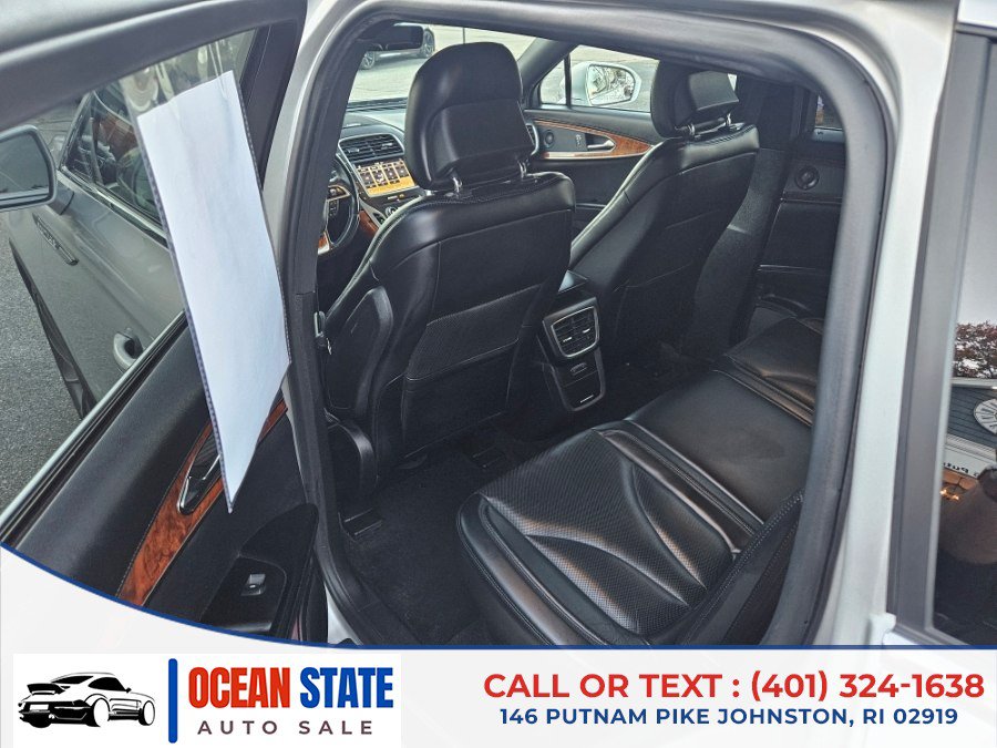 Used 2019 Lincoln Nautilus Reserve w/ Cargo Utility Package AWD/4WD image 11