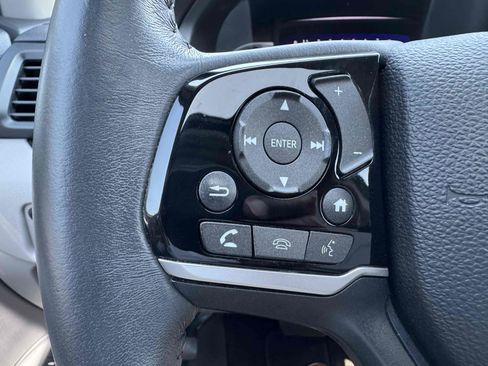 Used 2022 Honda Pilot Touring image 19
