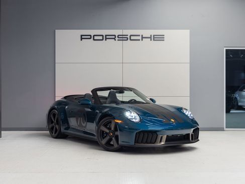 Certified 2026 Porsche 911 GTS RWD image 11