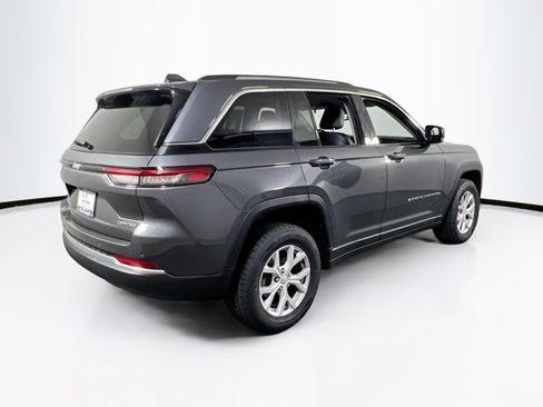 Used 2022 Jeep Grand Cherokee Limited image 5