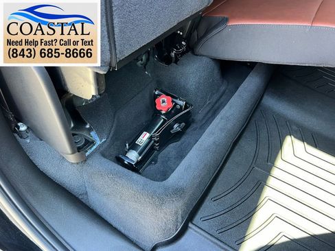 Used 2025 GMC Sierra 2500 Denali Ultimate AWD/4WD image 26