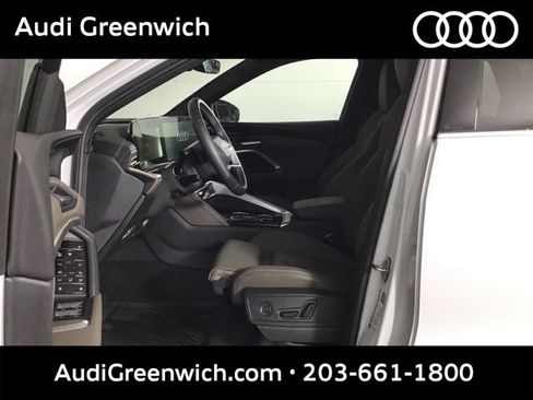 Used 2025 Audi Q5 Premium Plus AWD/4WD image 9