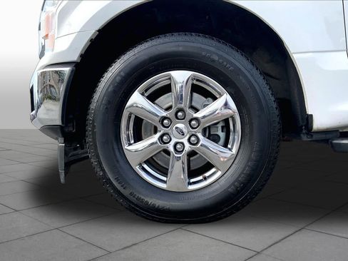 Certified 2018 Ford F150 2WD SuperCrew image 11