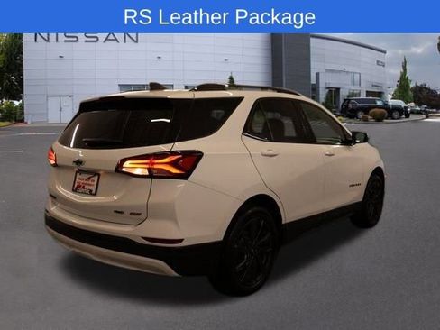 Used 2024 Chevrolet Equinox RS w/ RS Leather Package image 3