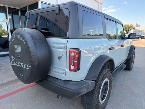 Used 2022 Ford Bronco Badlands w/ Sasquatch Package AWD/4WD image 6