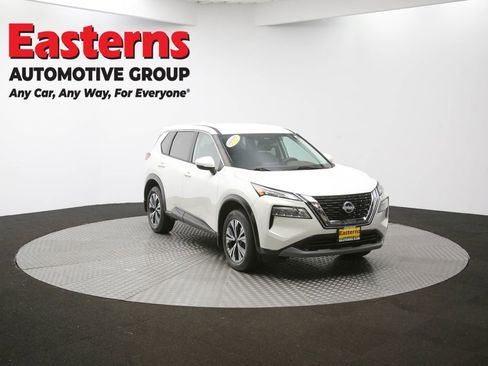 Used 2022 Nissan Rogue SV image 84