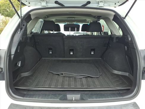 Used 2017 Subaru Outback 2.5i Premium image 16