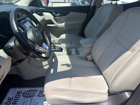 Used 2018 Nissan Rogue Sport SL w/ SL Premium Package AWD/4WD image 9