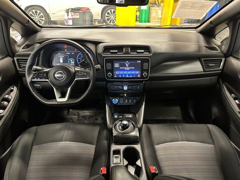 Used 2023 Nissan Leaf SV Plus image 15