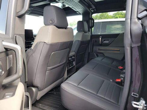 New 2025 GMC Hummer EV 3X image 27