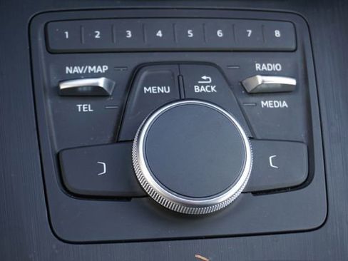 Used 2019 Audi A4 2.0T Premium image 20