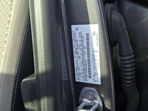 Certified 2022 Ford Escape SE image 27