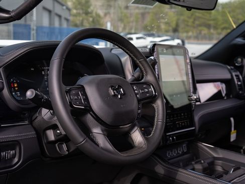 New 2026 RAM 2500 Limited AWD/4WD image 24