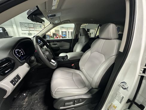 New 2026 Honda Pilot EX-L image 8
