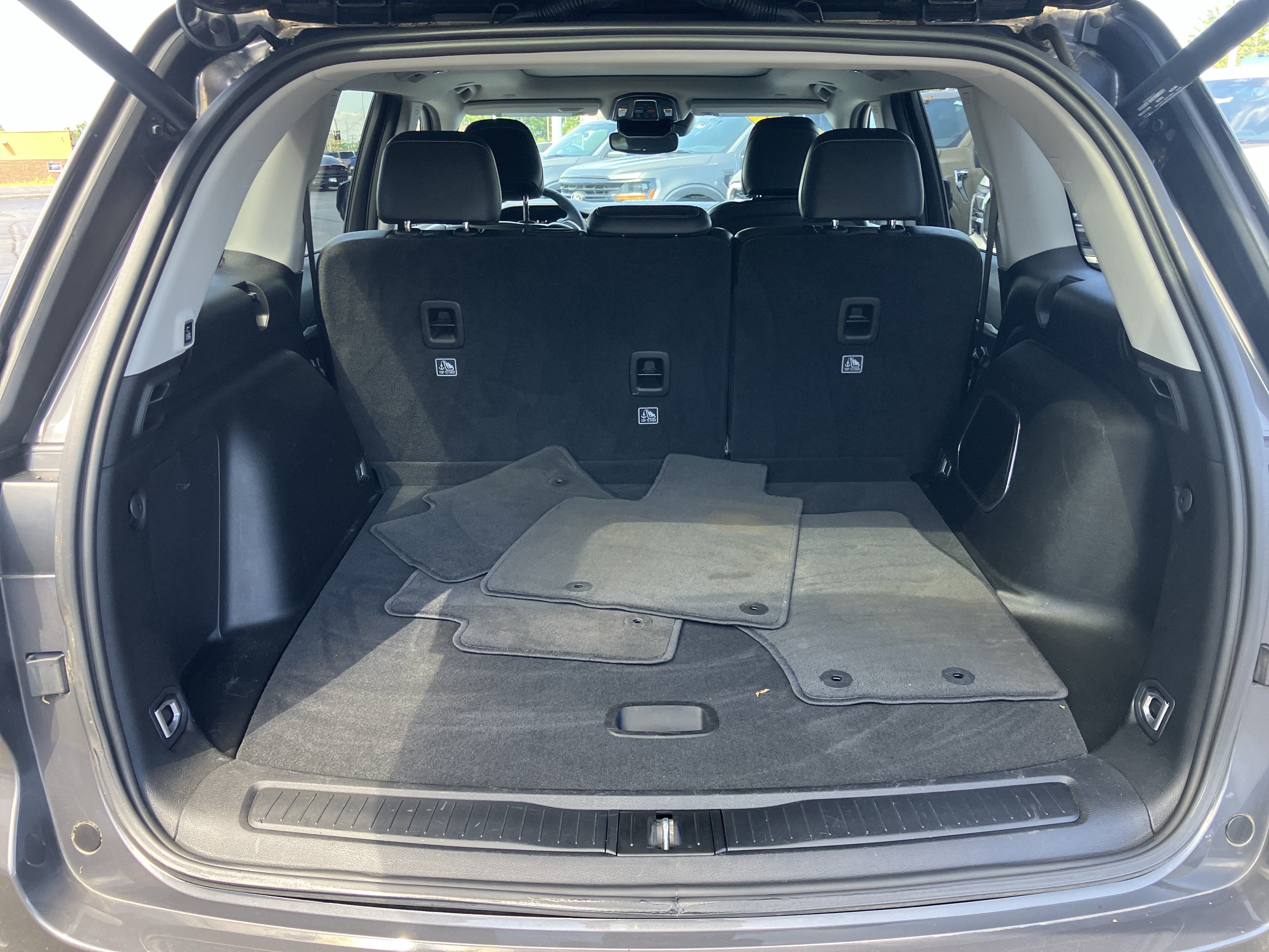 Used 2023 Jeep Grand Cherokee 4WD 4xe image 12