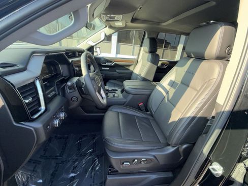 Used 2025 GMC Sierra 1500 Denali w/ Denali Reserve Package image 13