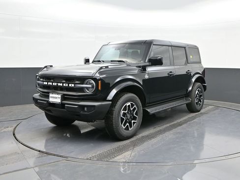 New 2026 Ford Bronco Outer Banks AWD/4WD image 32