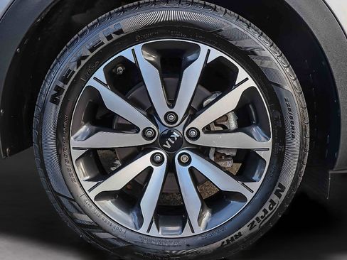 Used 2017 Kia Sportage EX AWD/4WD image 28