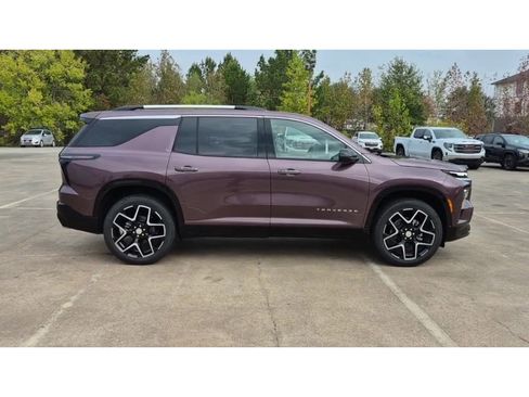 New 2026 Chevrolet Traverse High Country image 9