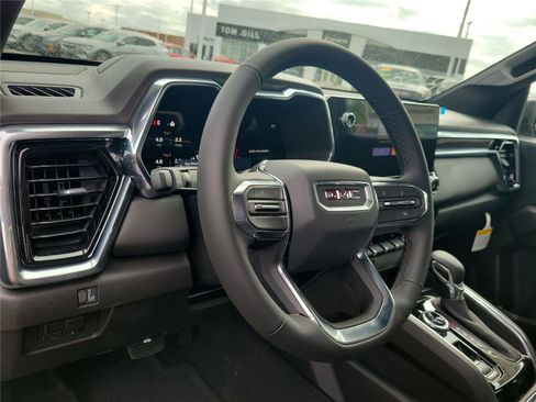 New 2026 GMC Canyon Elevation image 19
