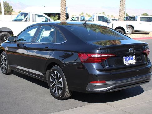 Used 2022 Volkswagen Jetta S FWD image 5
