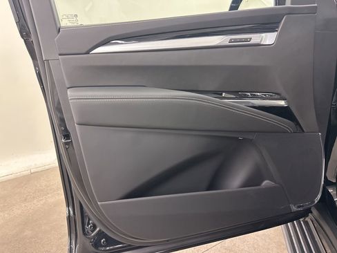 New 2026 Cadillac Escalade ESV Sport w/ Touring Package image 31