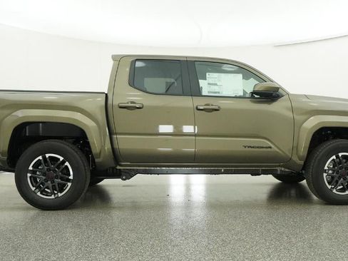 New 2026 Toyota Tacoma TRD Sport image 27