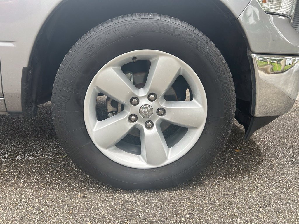 Used 2024 RAM 1500 Classic SLT RWD image 21