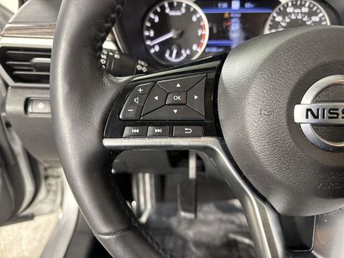 Used 2020 Nissan Altima 2.5 Platinum image 12