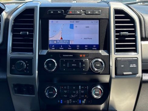 Used 2020 Ford F250 Lariat w/ Lariat Value Package image 38