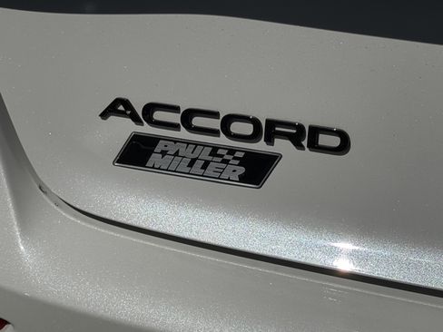 Certified 2024 Honda Accord EX image 27