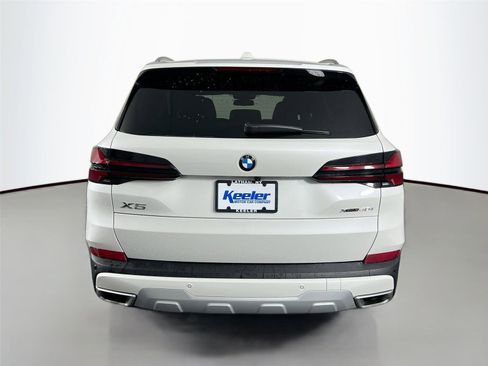 Certified 2024 BMW X5 xDrive40i w/ Premium Package AWD/4WD image 5