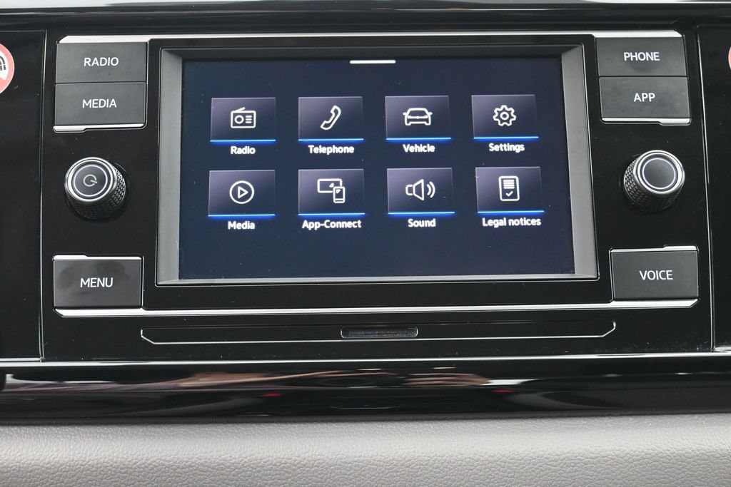 Used 2024 Volkswagen Taos S FWD image 11