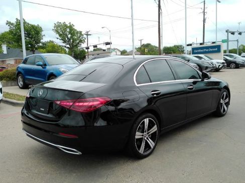 Used 2025 Mercedes-Benz C 300 Sedan image 8