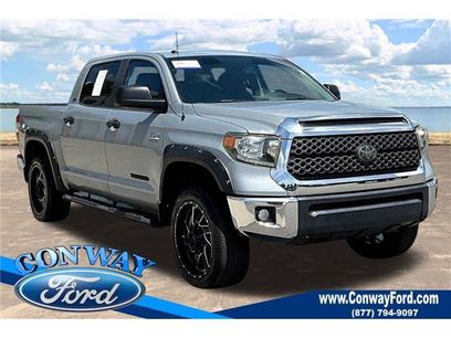 Used 2018 Toyota Tundra SR5 w/ SR5 Upgrade Package