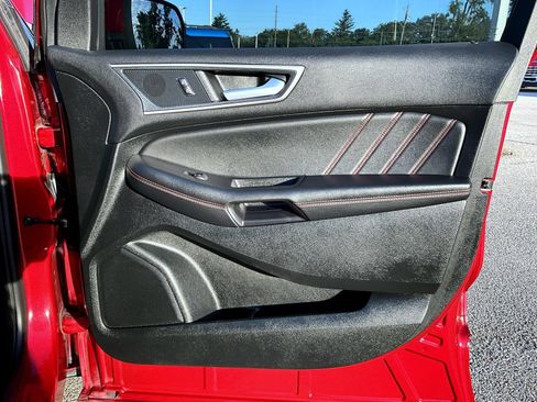 Used 2024 Ford Edge ST-Line AWD/4WD image 19