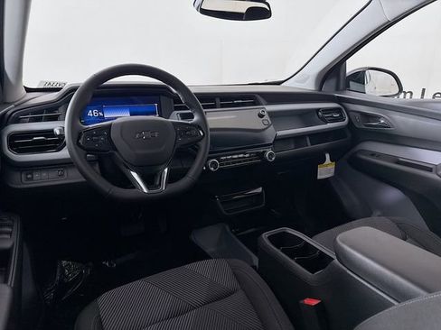 New 2027 Chevrolet Bolt LT w/ Comfort Package FWD image 24