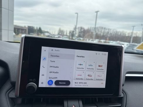 Used 2025 Toyota RAV4 XLE image 15