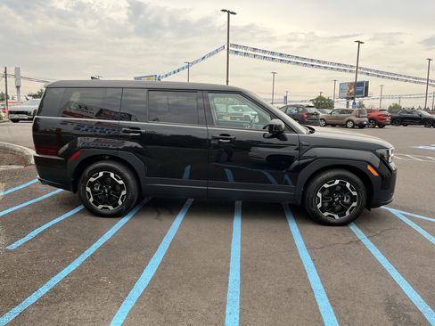 Used 2024 Hyundai Santa Fe SE image 6