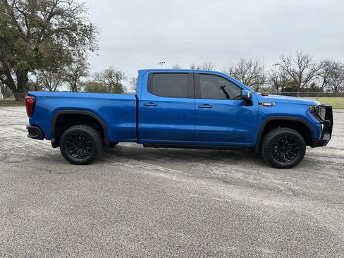 Used 2022 GMC Sierra 1500 AT4 w/ AT4 Premium Package image 6