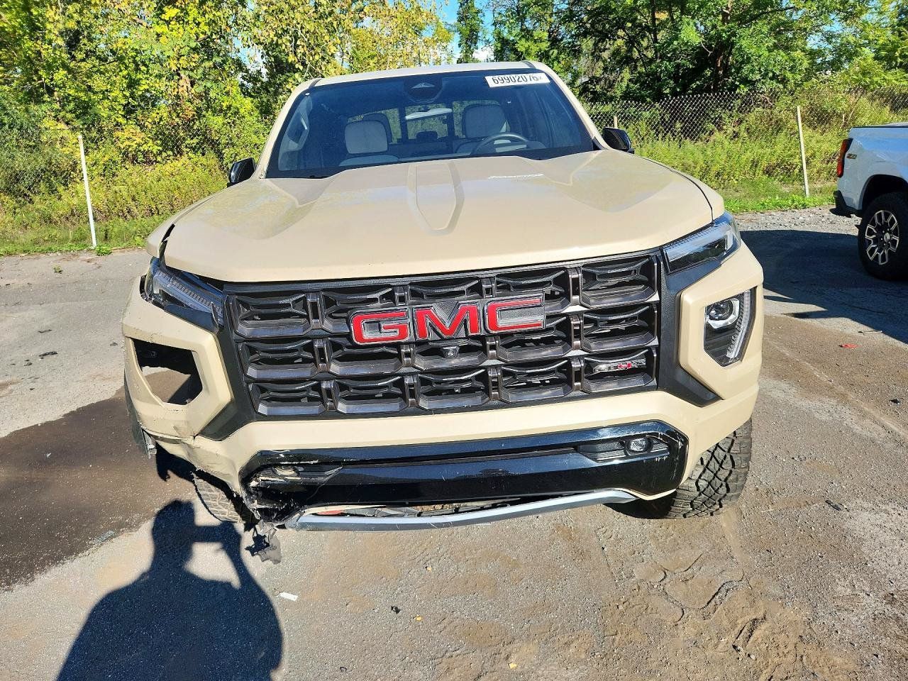 Used 2024 GMC Canyon AT4X AWD/4WD image 2