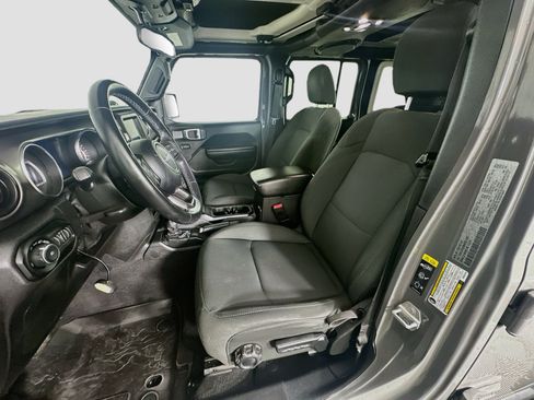 Used 2021 Jeep Wrangler Unlimited Sport AWD/4WD image 13