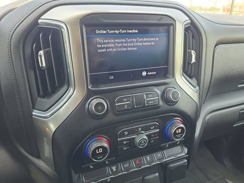 Used 2021 Chevrolet Silverado 2500 LT w/ Fleet Comfort Package AWD/4WD image 22