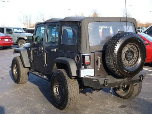 Used 2016 Jeep Wrangler Unlimited Sport image 6