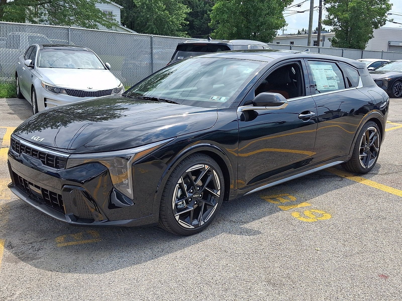 New 2026 Kia K4 EX w/ GT-Line Premium Package FWD image 5