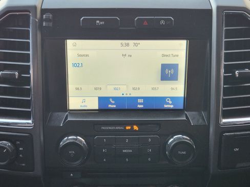 Used 2016 Ford F150 XLT w/ Equipment Group 302A Luxury image 18