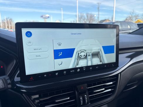 Used 2025 Ford Escape ST-Line Elite w/ Tech Pack #1 image 35