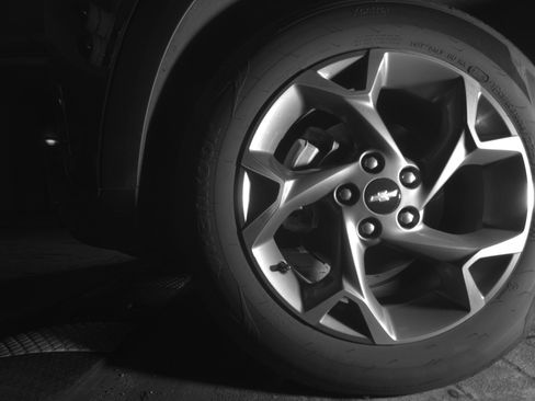 Used 2025 Chevrolet Trax LT w/ LT Convenience Package image 12